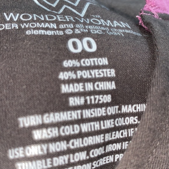 LAST 1 - NEW torrid Wonder Woman graphic top - Picture 12 of 12
